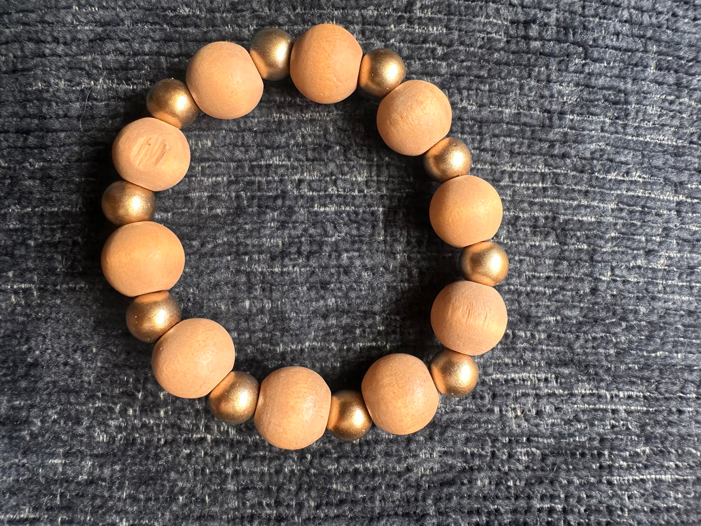 Tan and Gold Colored Hand Strung Beaded Stretch Bracelet