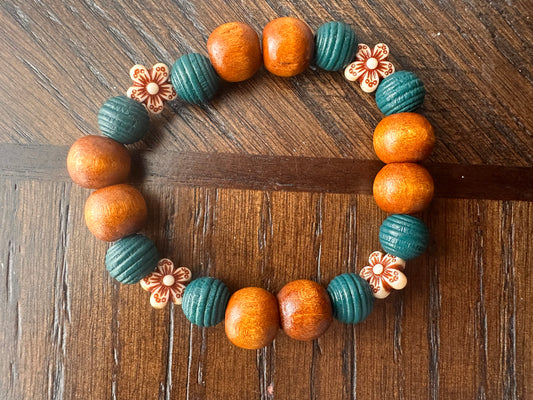 Brown, Teal and Flower Hand Strung Beaded Bracelet