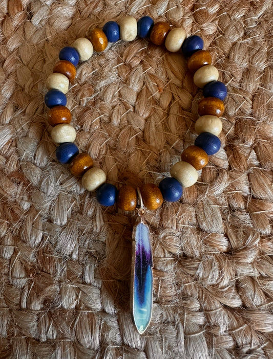 Handstrung Beaded Feather Stretch Bracelet