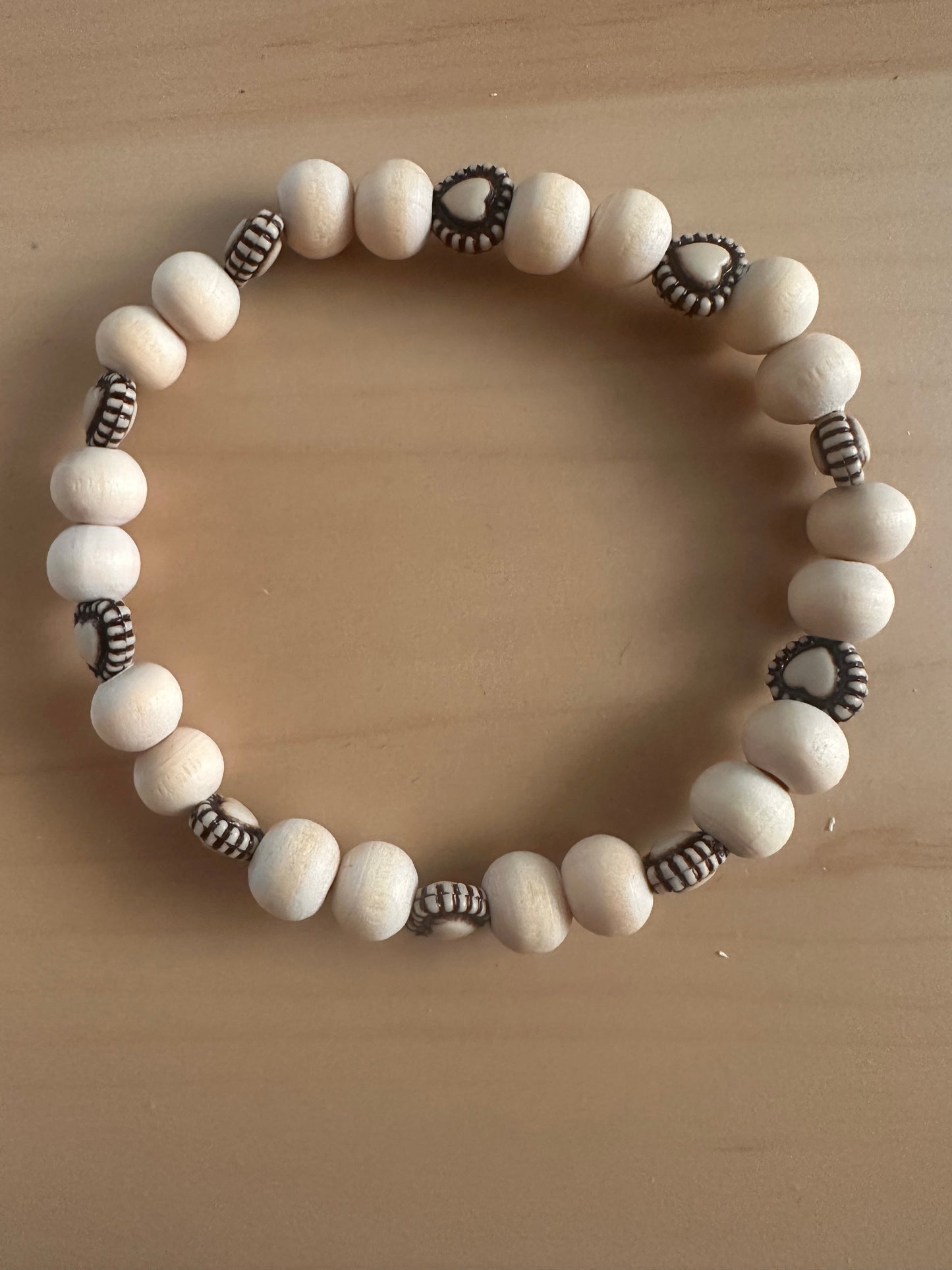 Hearts Beaded Stretch Bracelet