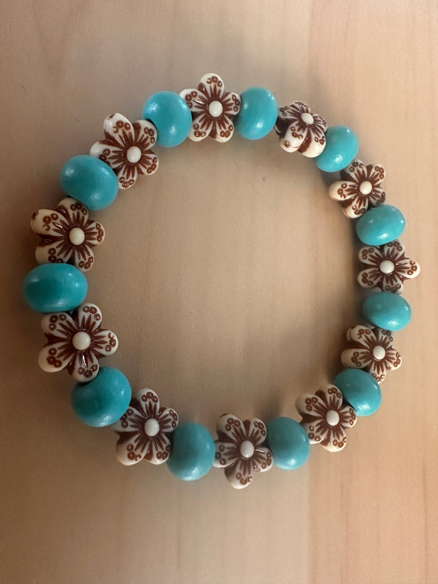 Turquoise and Flower Beaded Stretch Bracelet